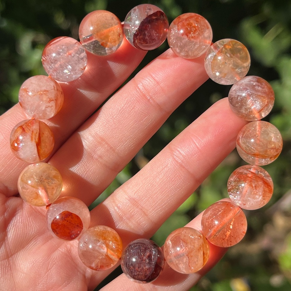 12.5mm stretchable clear fire quartz‎ bracelet